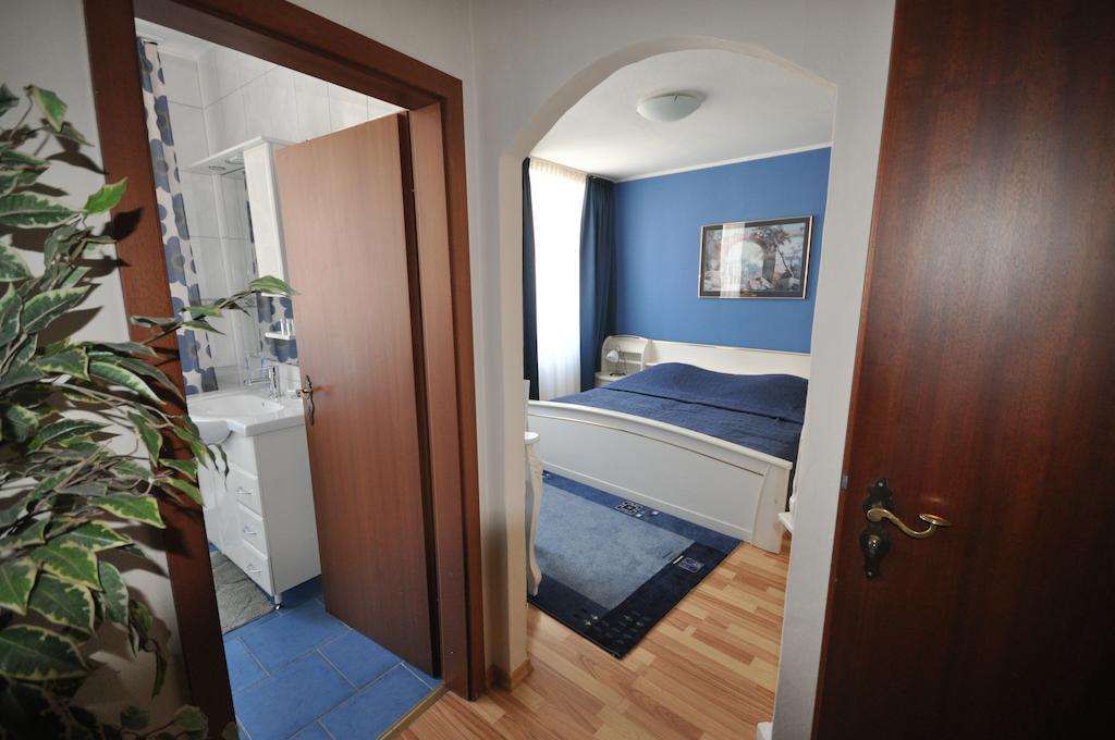 Hotel Restaurant "Athen" Munstermaifeld Экстерьер фото